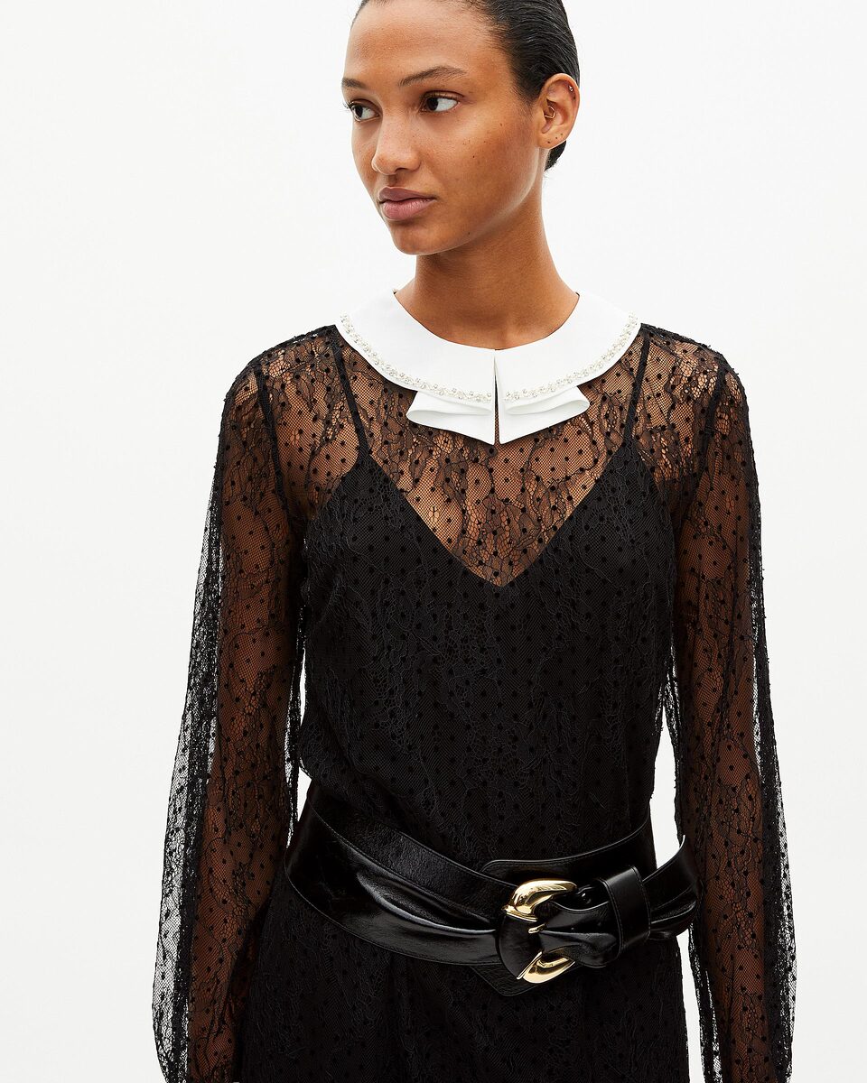 Robe courte en dentelle plumetis et strass noire