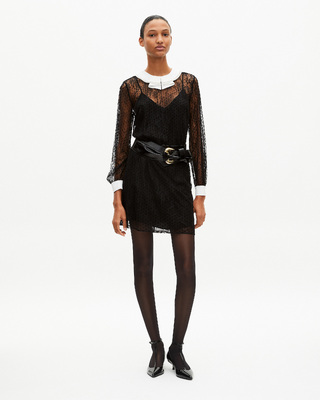 Robe courte en dentelle plumetis et strass noire