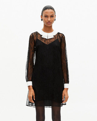 Robe courte en dentelle plumetis et strass noire