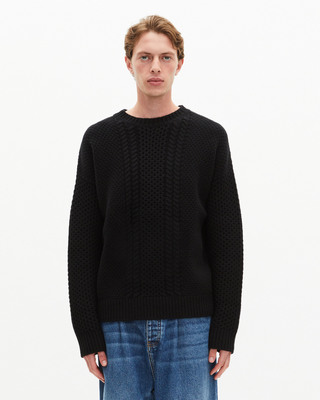 Pull torsadé en laine noir