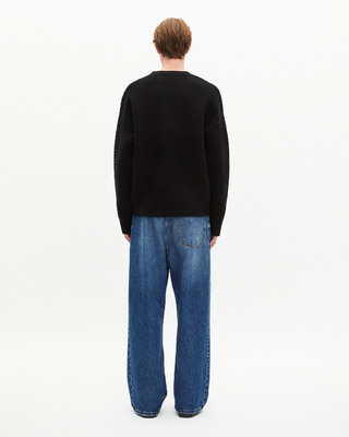 Pull torsadé en laine noir