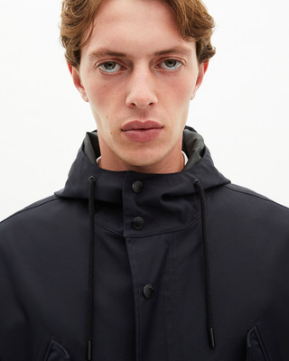 Parka &agrave; traitement d&eacute;perlant &agrave; capuche marine