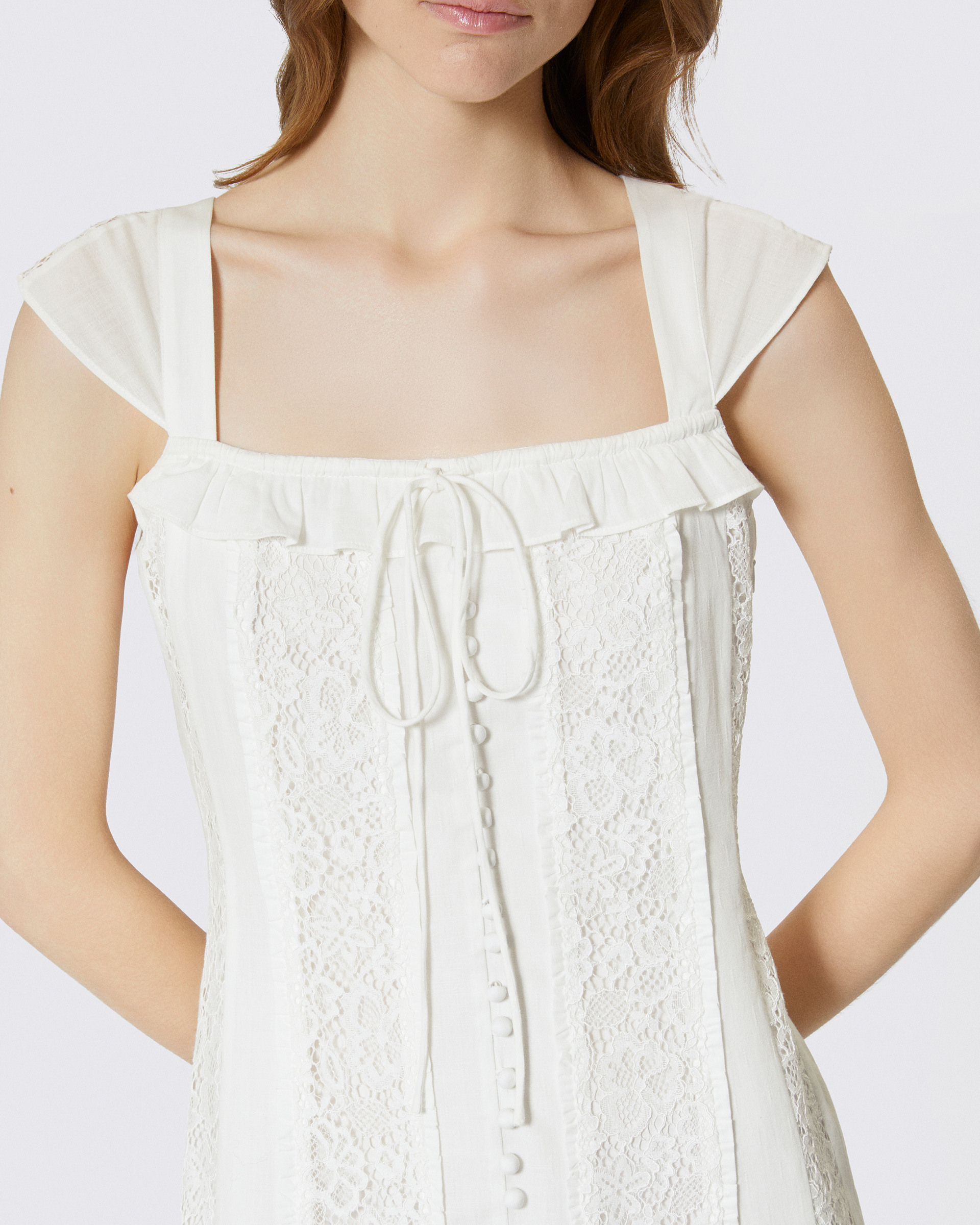 Robe longue en dentelle et coton écrue