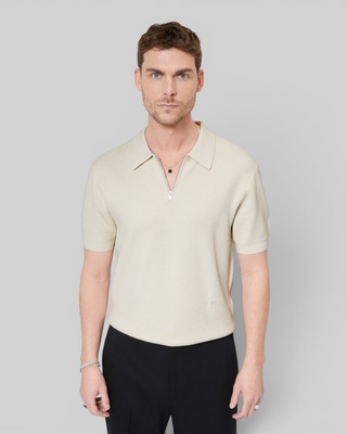 Pull col polo &agrave; zip beige