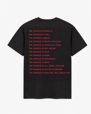 T-Shirt &bdquo;what is&ldquo; mit schwarzen Strasssteinen