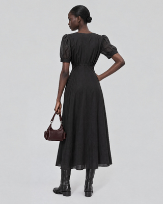 Schwarzes langes Kleid