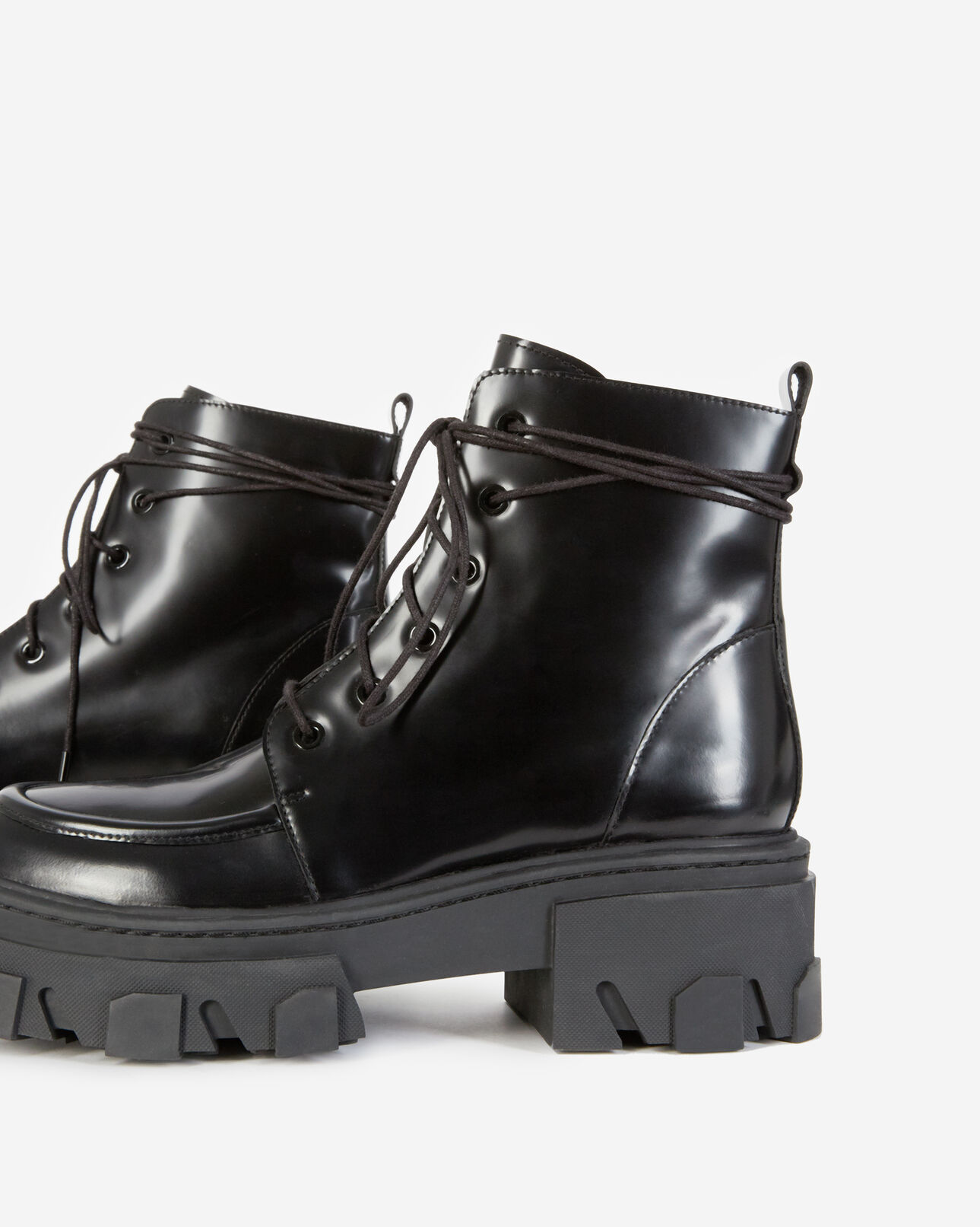The Kooples MUJER BLACK botines negros piel suela acanalada