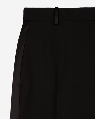 , BLACK, hi-res image number null