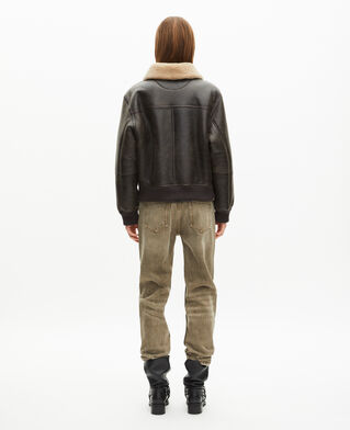 The Kooples FEMME BROWN peau lain&eacute;e courte marron