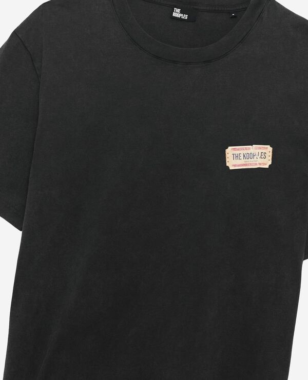 The Kooples HOMME BLACK WASHED t-shirt avec sérigraphie noir délavé