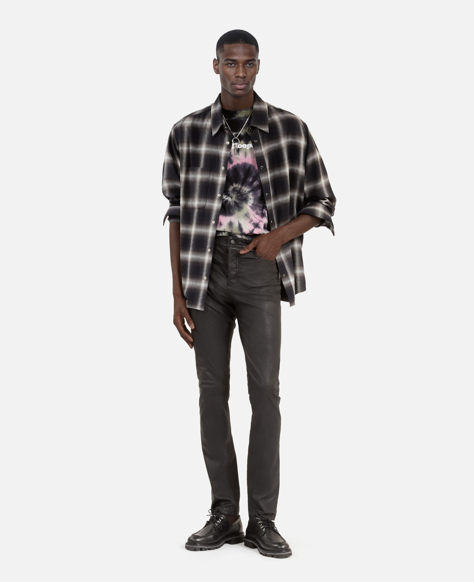 The Kooples HOMME BLACK pantalon slim en cuir noir