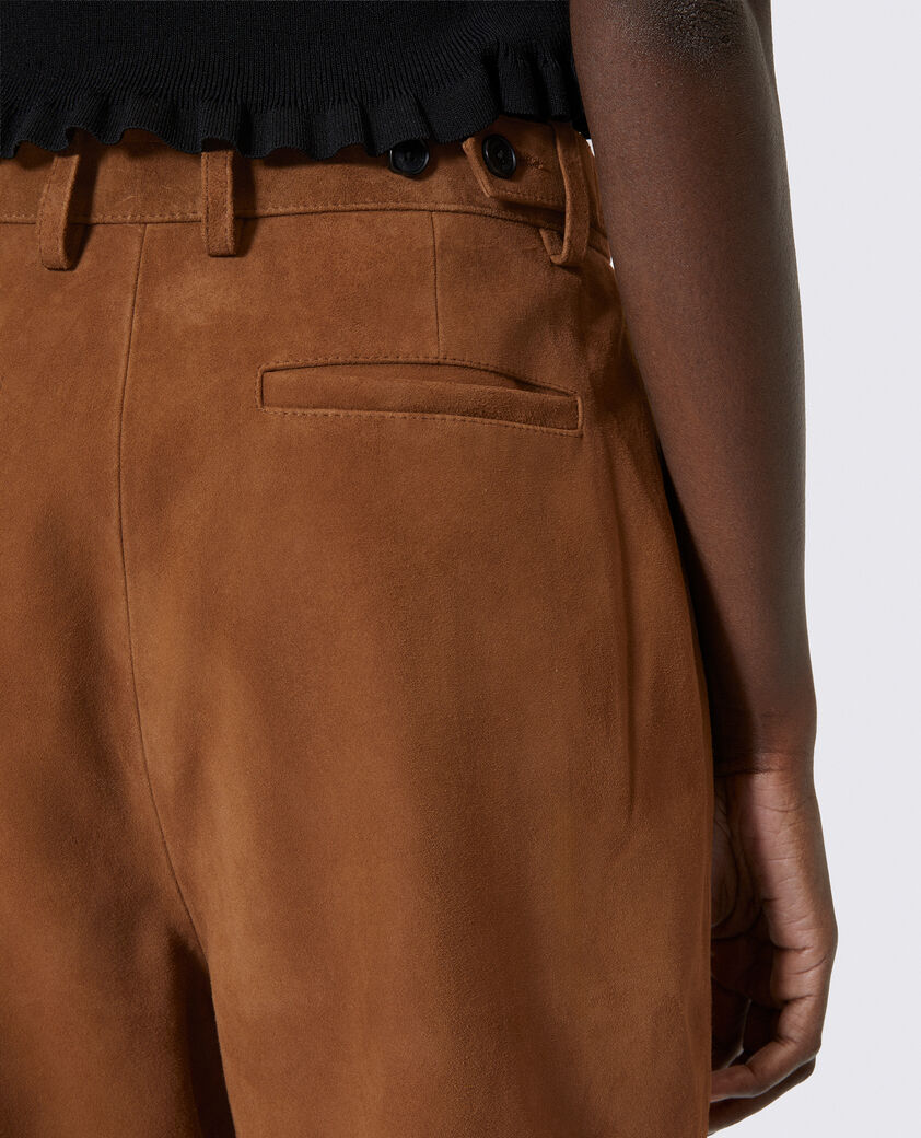 The Kooples DAMEN CAMEL bermuda-shorts mit abn&auml;hern aus camelfarbenem wildleder