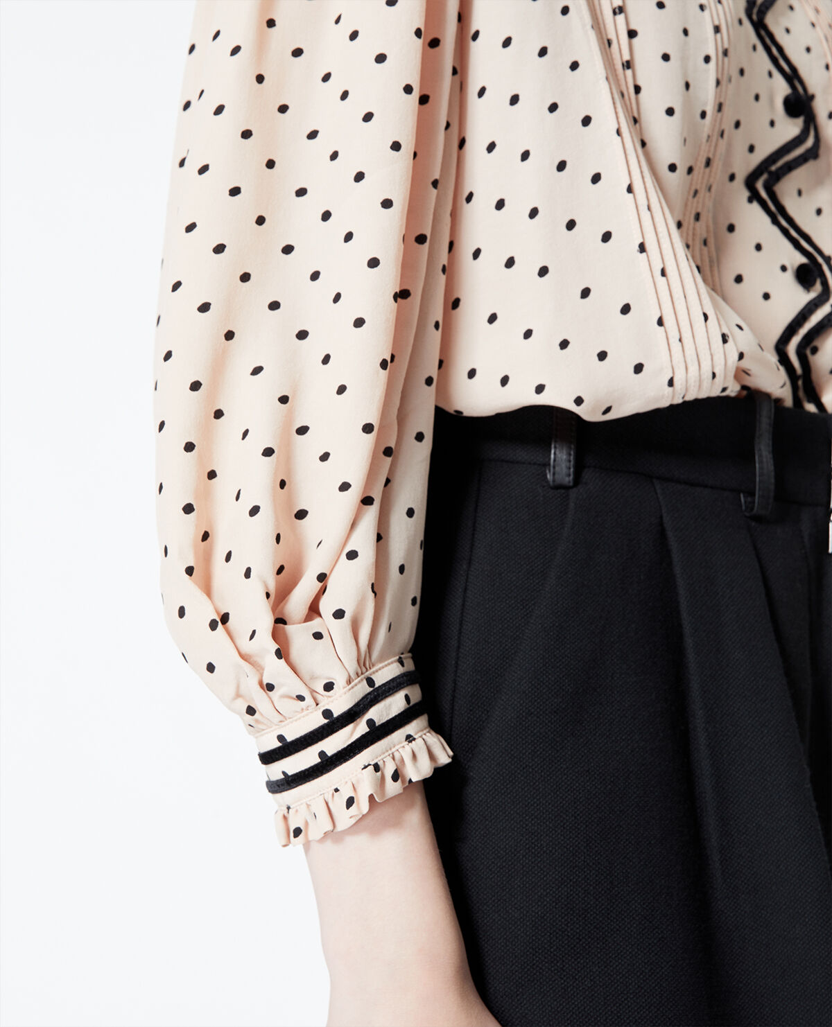 Velvet polka dot 2024 top