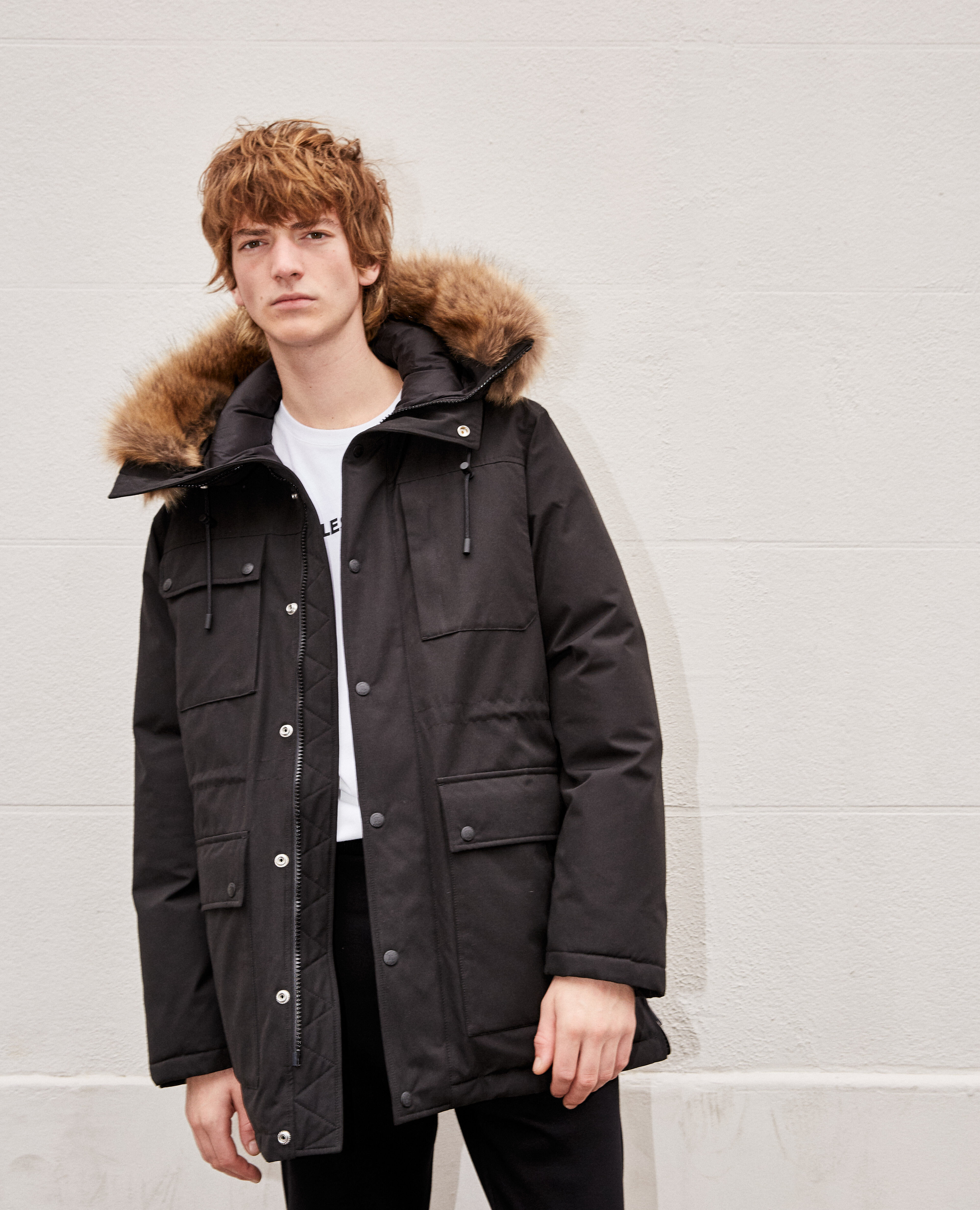 Black polyester parka w multiple pockets