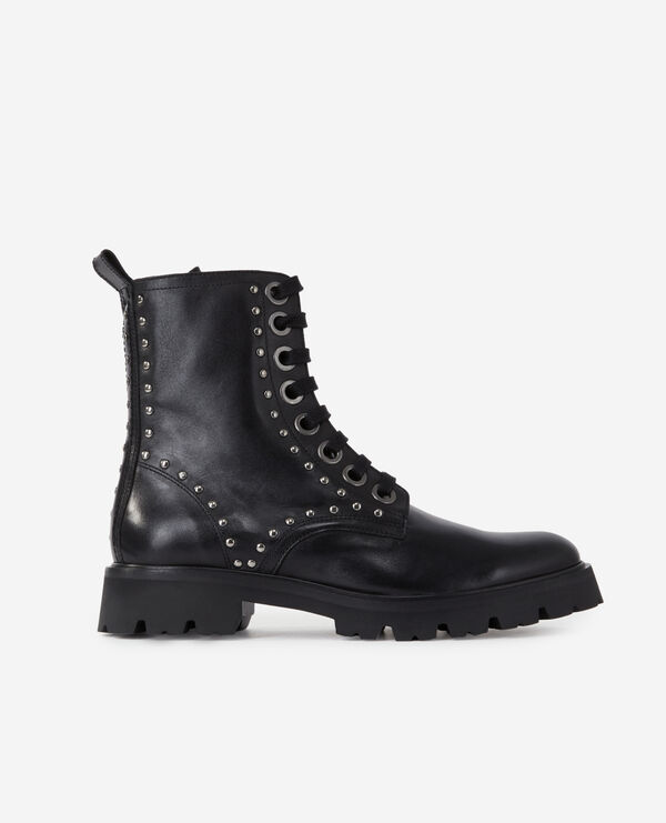 Black leather ranger boots