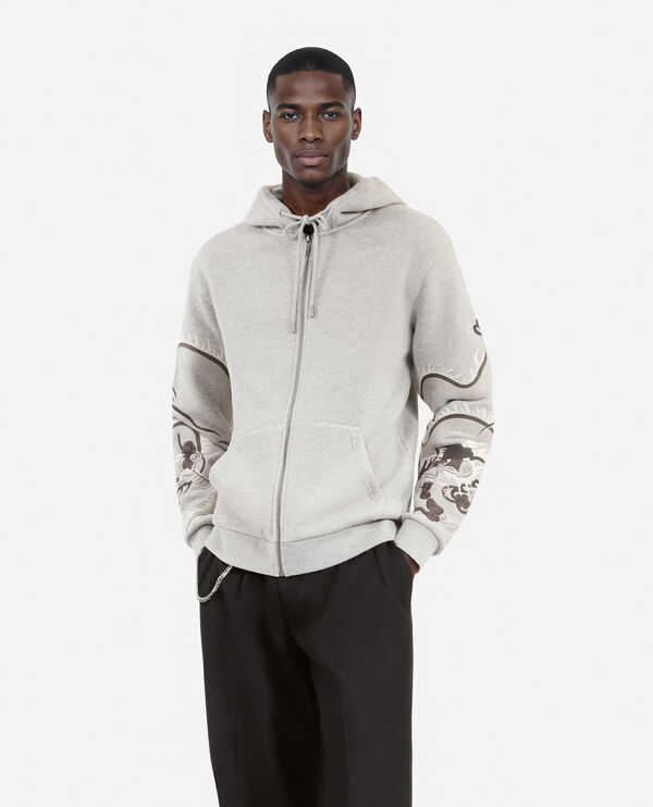 Sweatshirt à capuche avec manches brodées gris