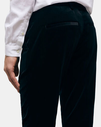 , BLACK, hi-res image number null
