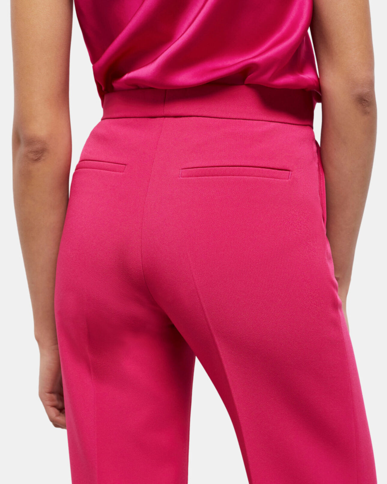 The Kooples FEMME PINK pantalon tailleur rose en crêpe