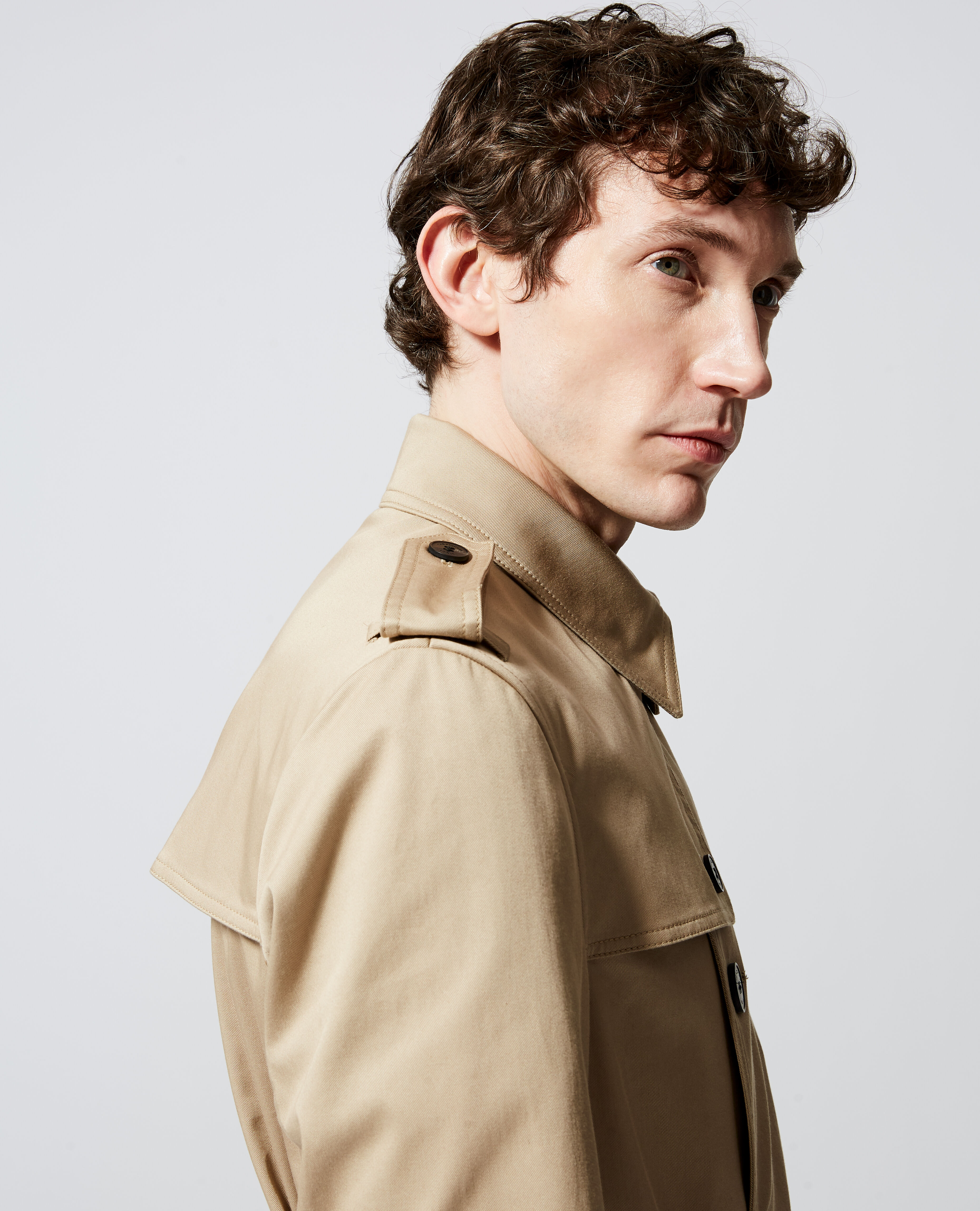 Short beige trench coat online