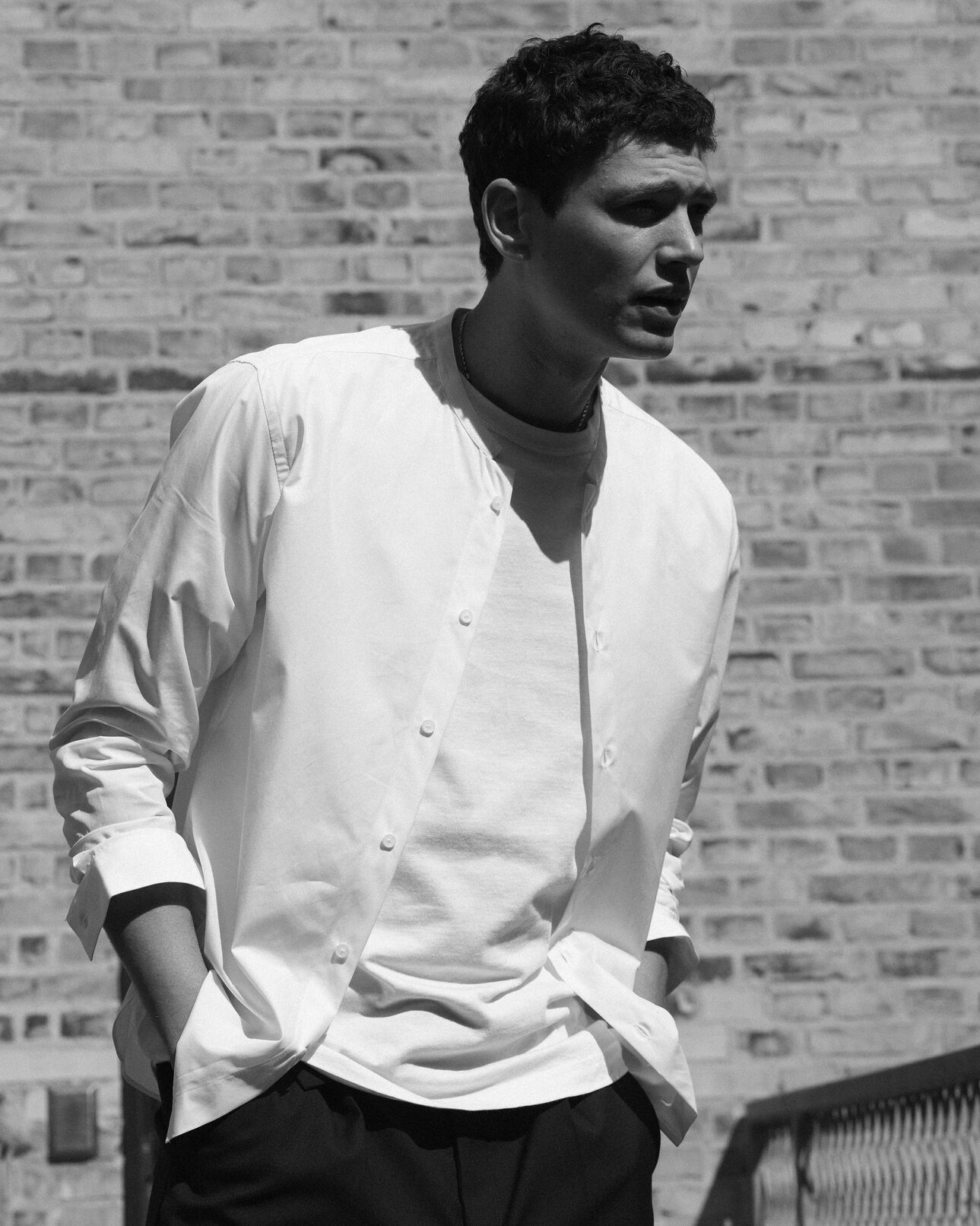 The Kooples HOMME OFF WHITE chemise sans col en coton blanc à volume ample