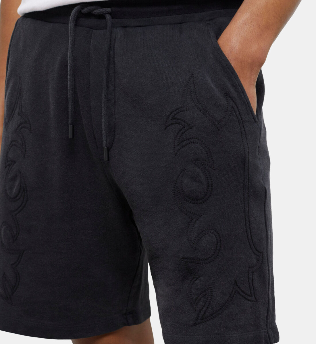 Black fleece shorts with Western style embroidery