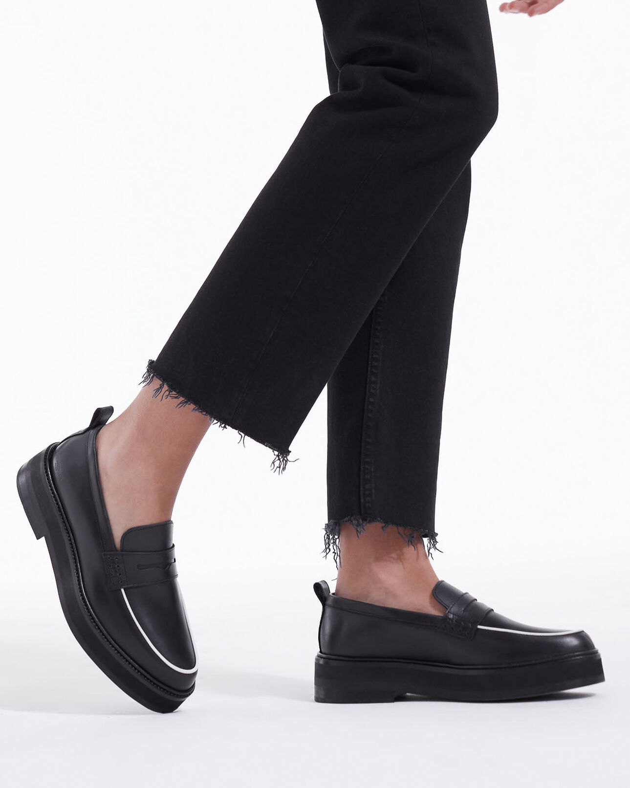 The Kooples FEMME BLACK mocassins noirs cuir contours contrastés