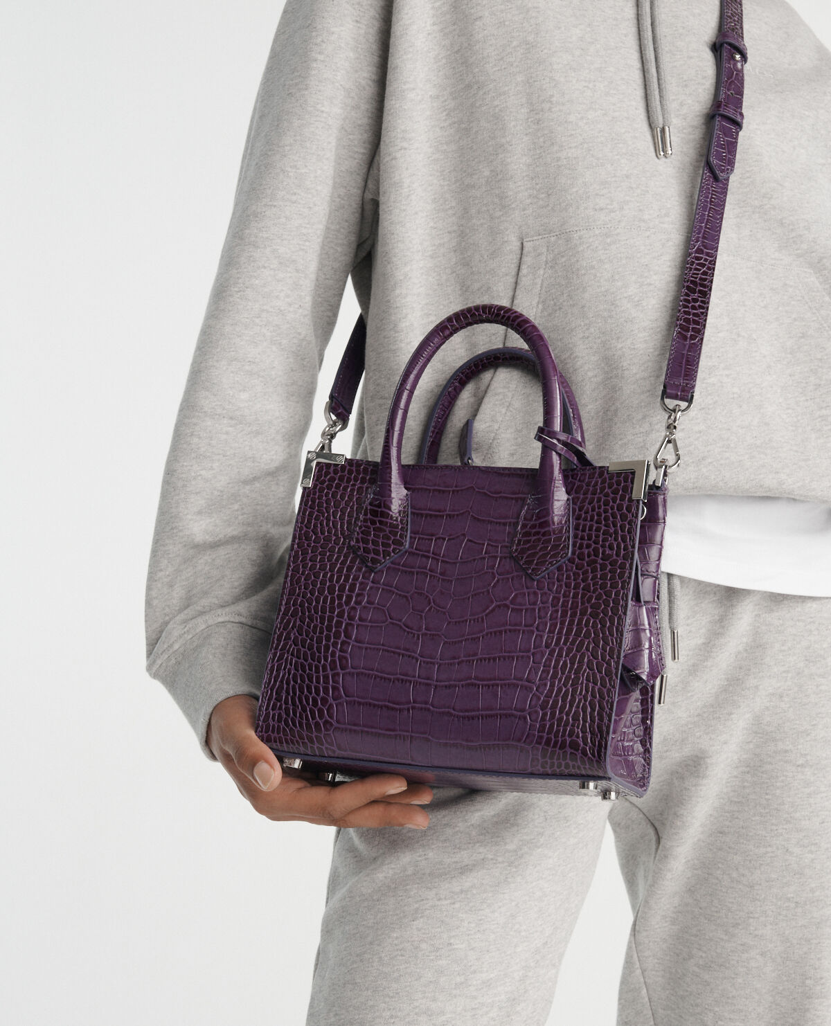 Medium Ming bag in purple textured leather