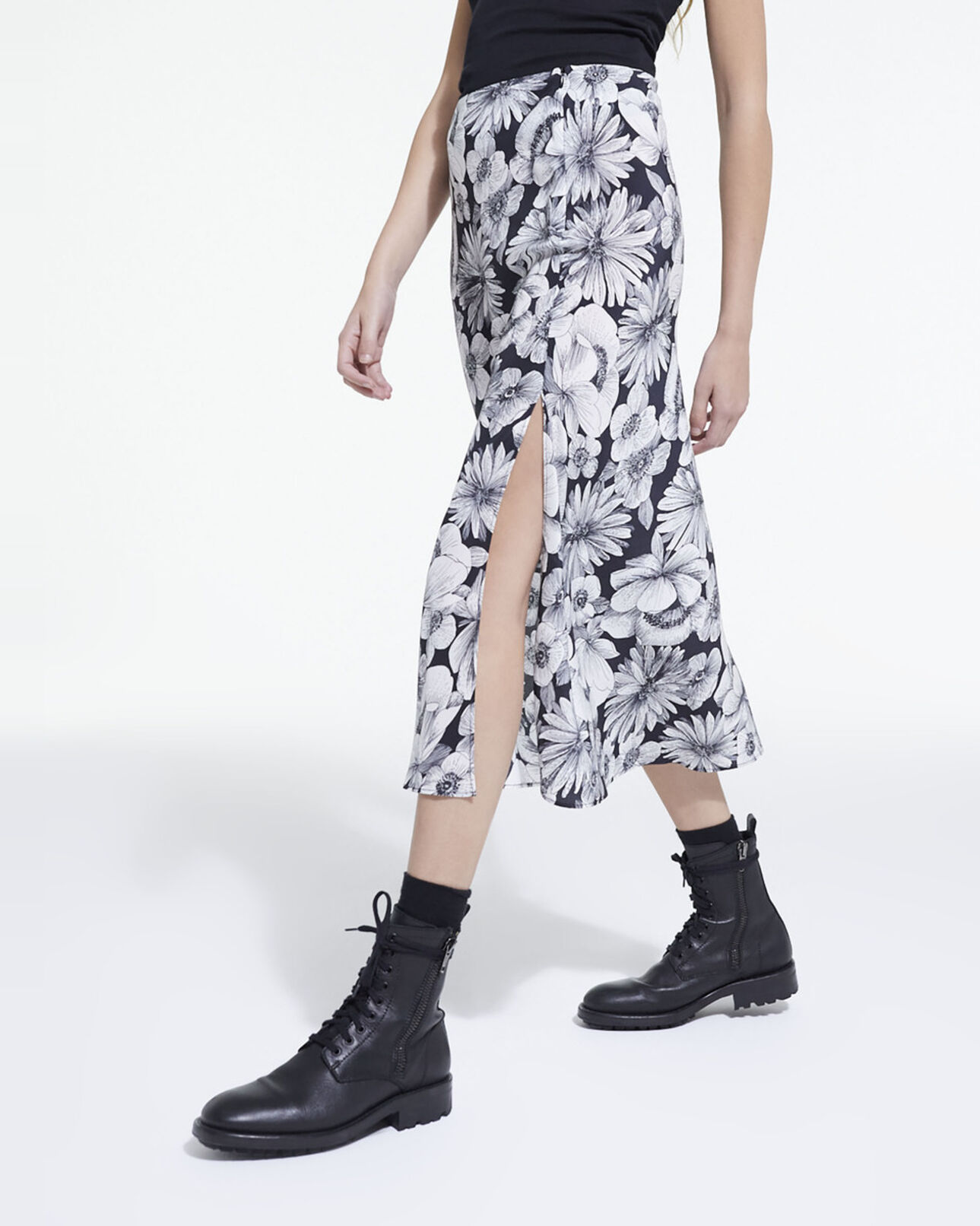 The Kooples FEMME BLACK WHITE jupe longue en soie fleurie
