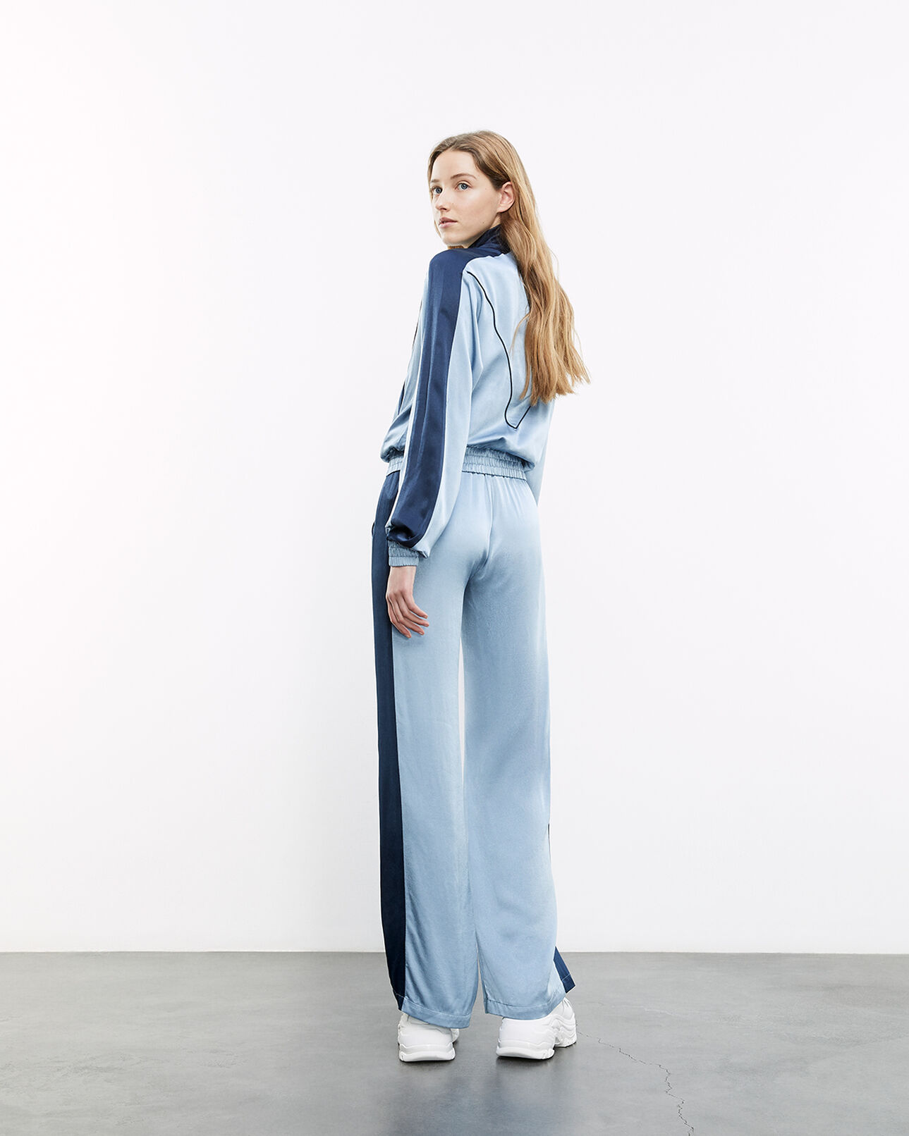 The Kooples FEMME BLUE sweat bleu ciel zippé bandes contrastées