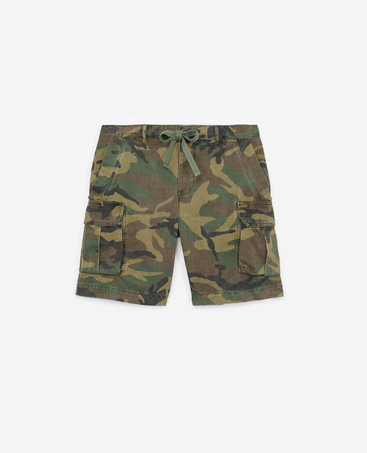 Cotton shorts with camouflage print
