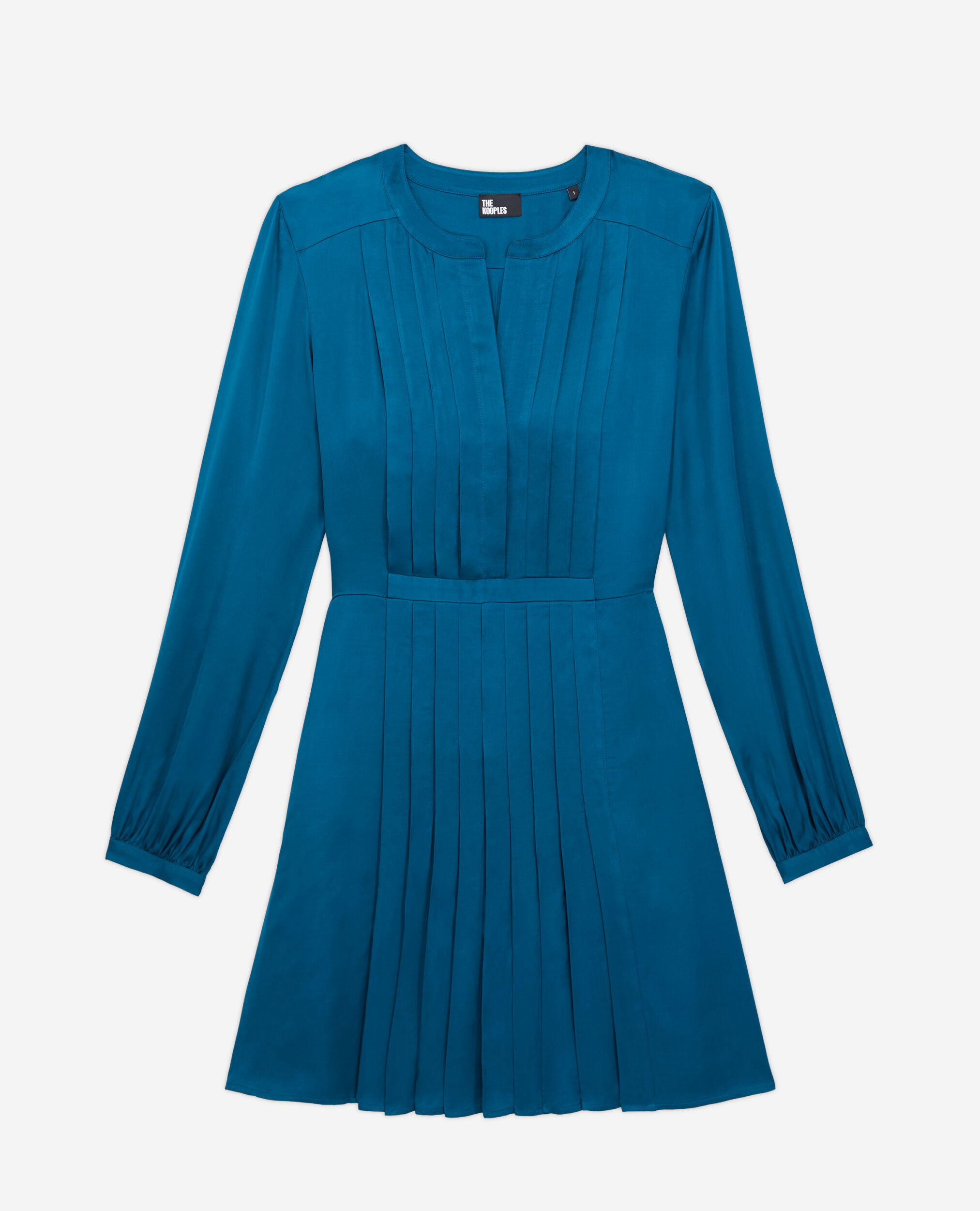 Short blue dress with pleating