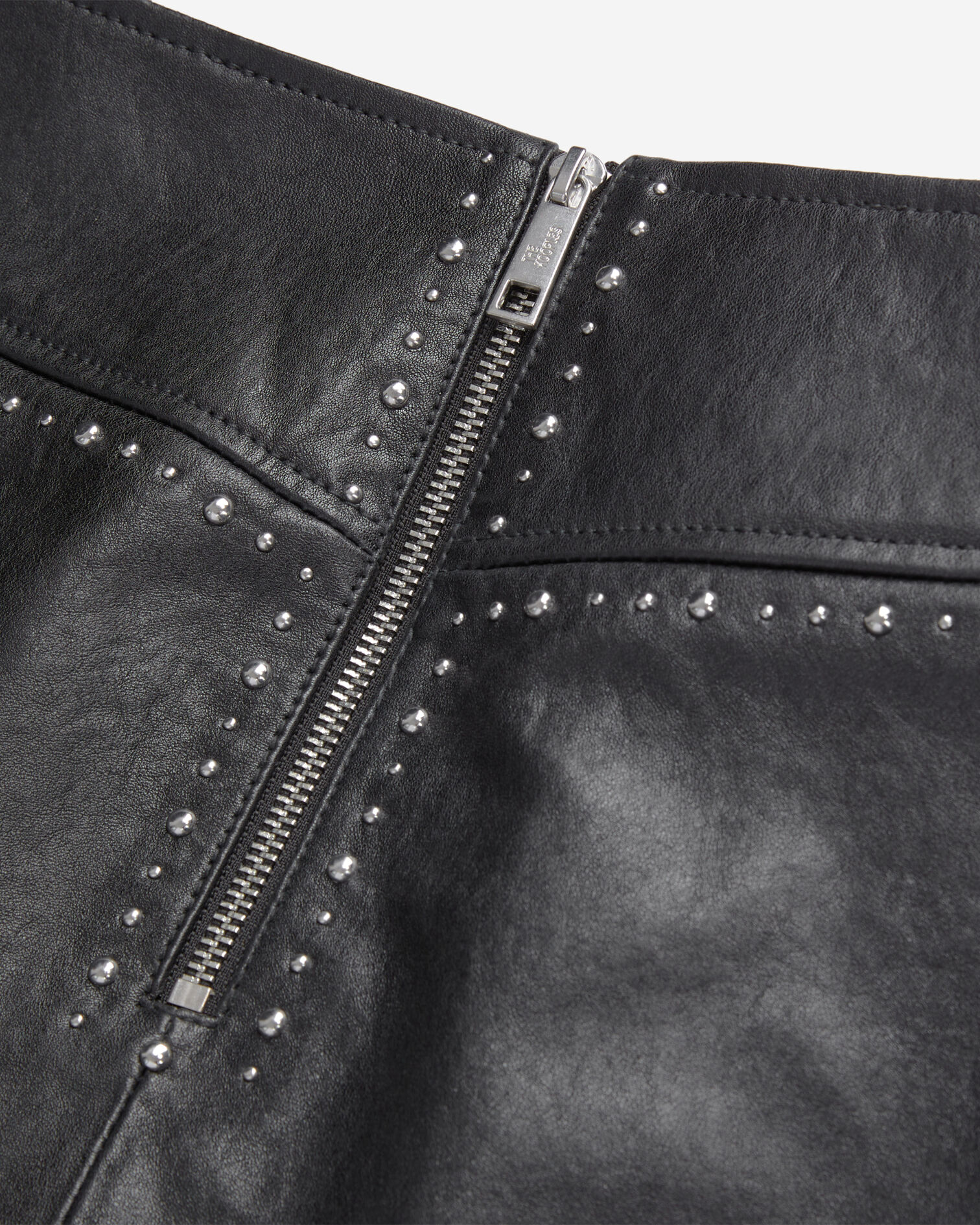Jupe courte en cuir noir avec clous, BLACK, hi-res image number null