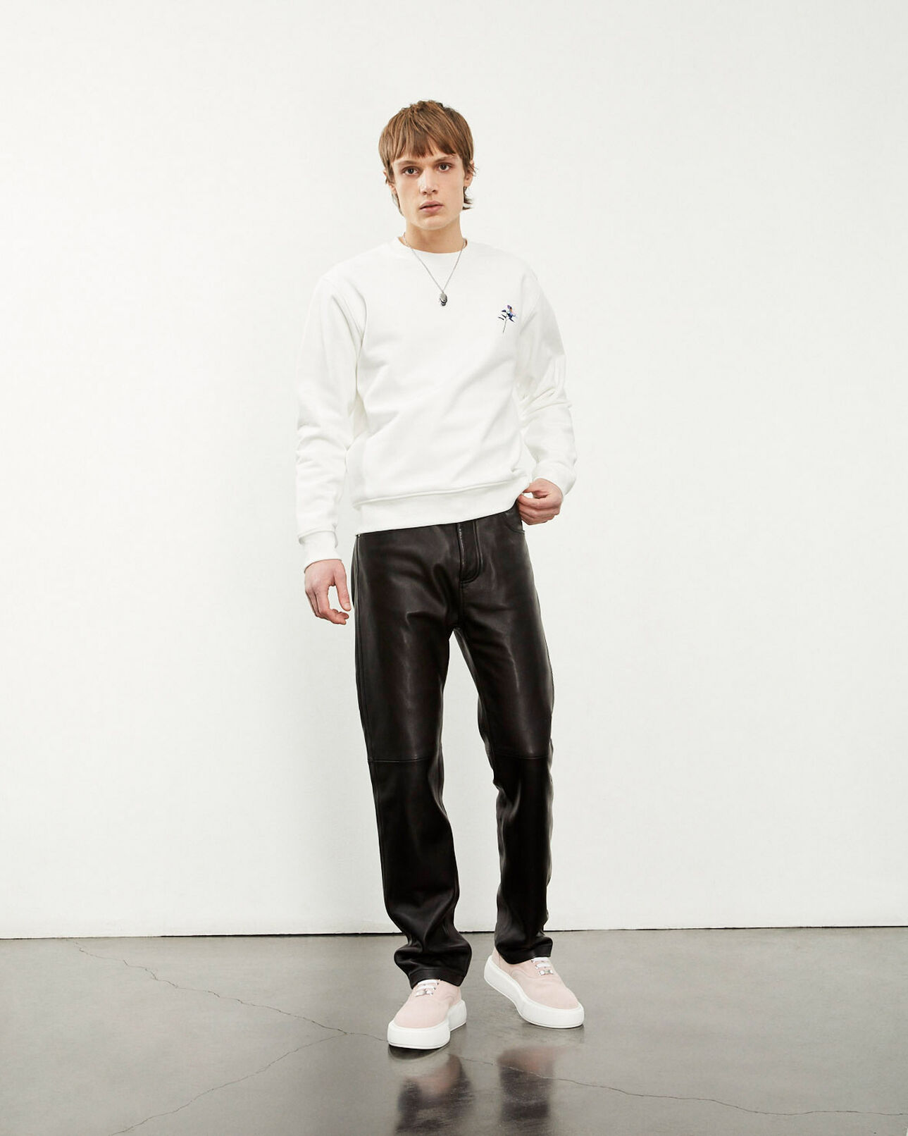 The Kooples HOMME OFF WHITE sweat coton écru à fleurs brodées