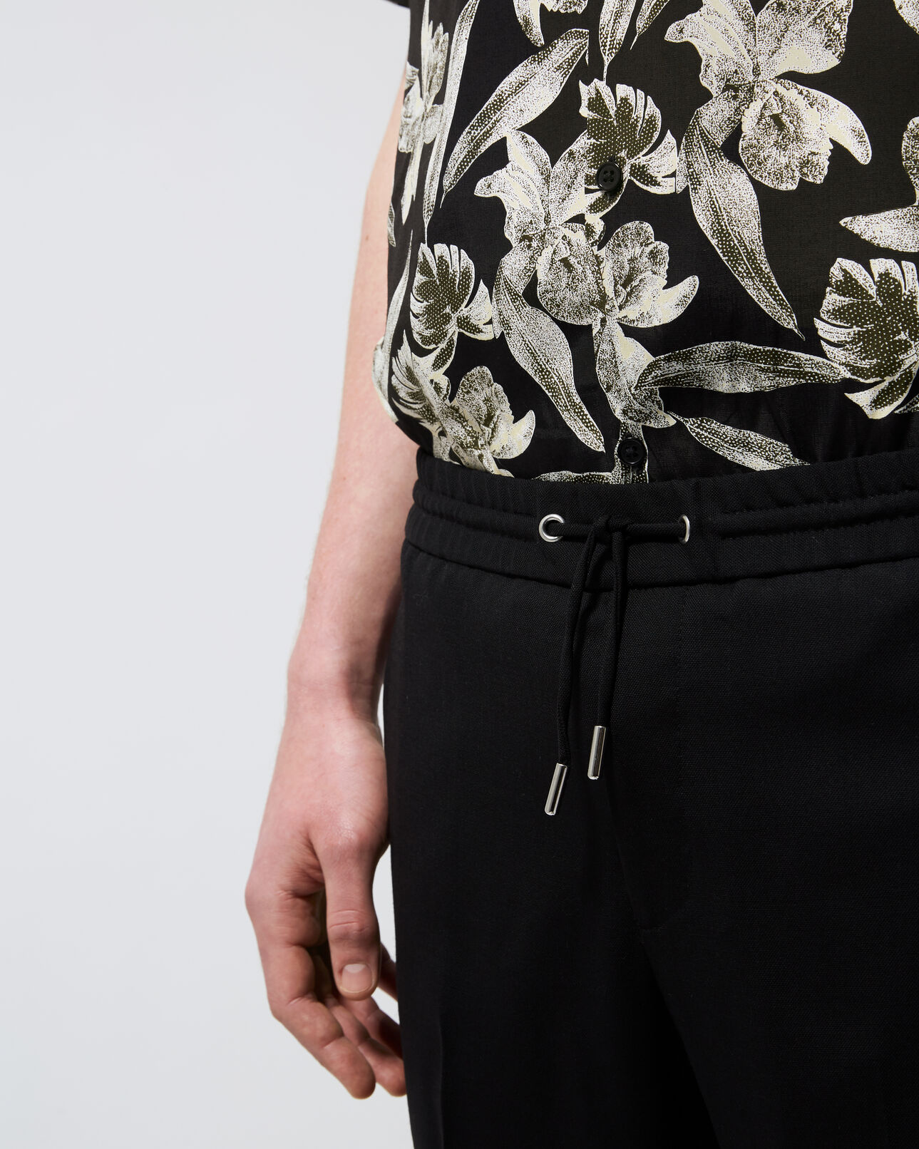 The Kooples HOMME BLACK pantalon laine noire et bande blanche