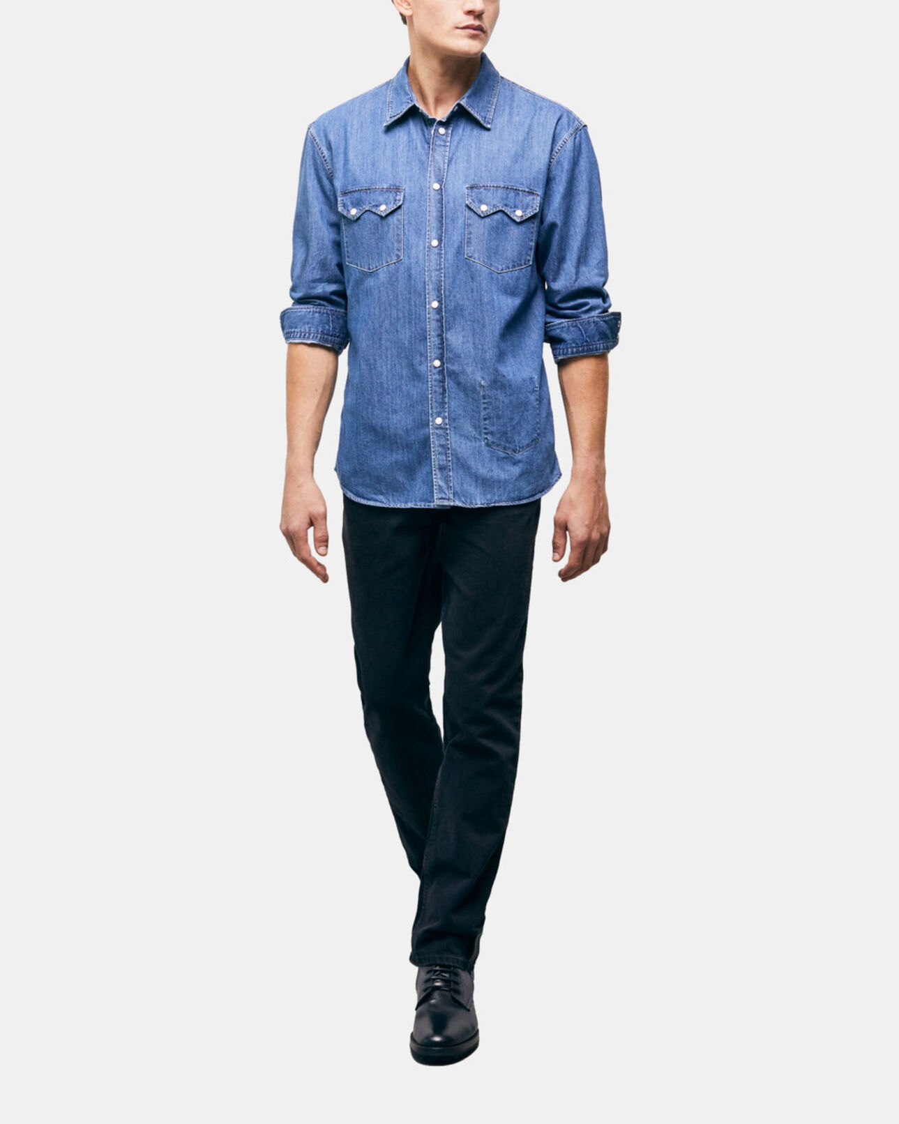 The Kooples HOMME BLUE DENIM chemise col classique en jean bleue