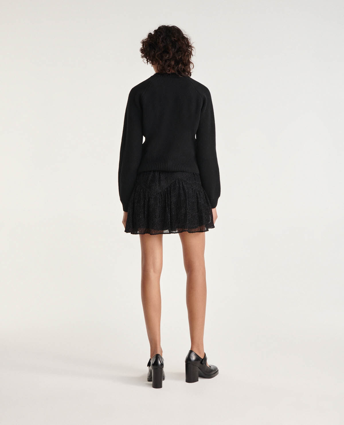 Jupe courte fluide noire motif pois The Kooples