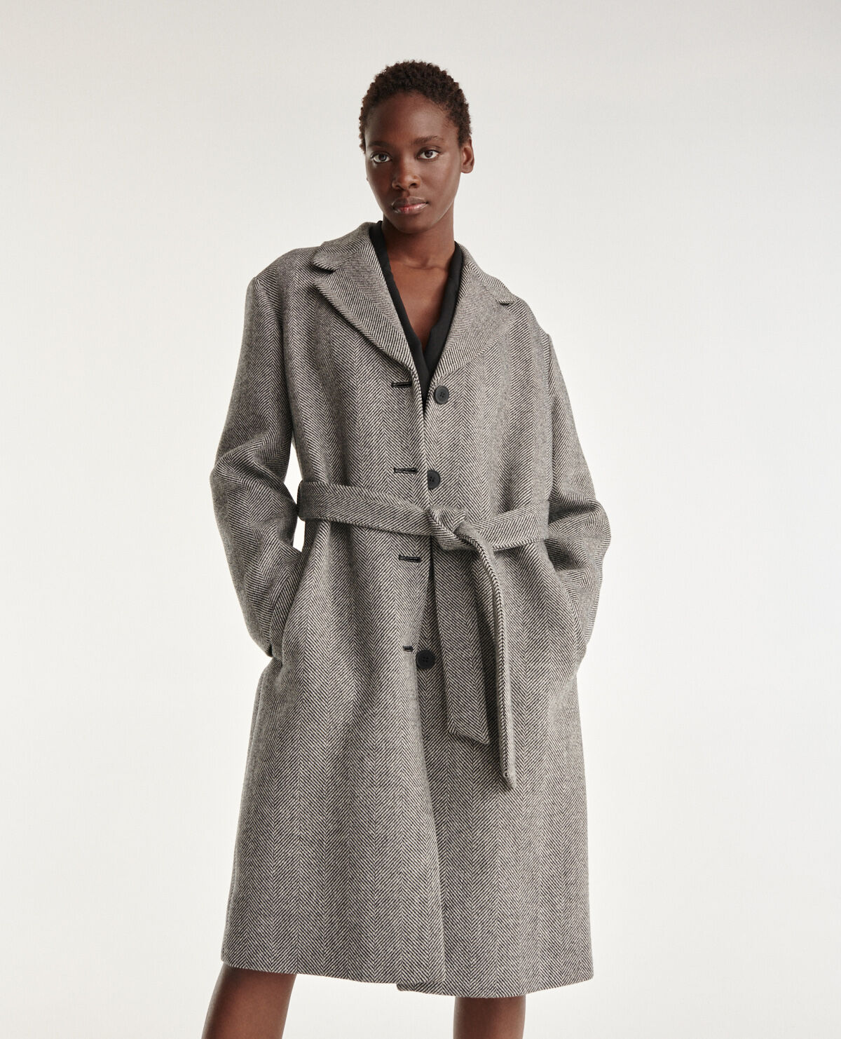 Black long cut ecru wool coat The Kooples