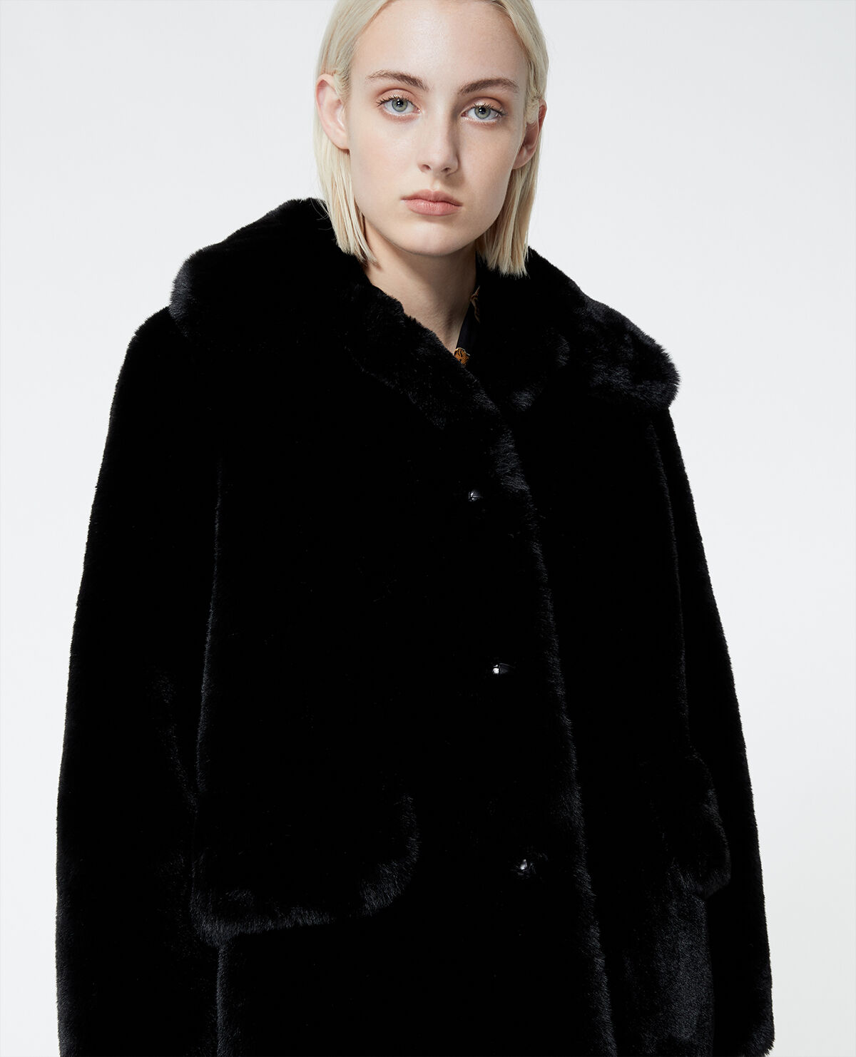 Faux fur short black jacket top