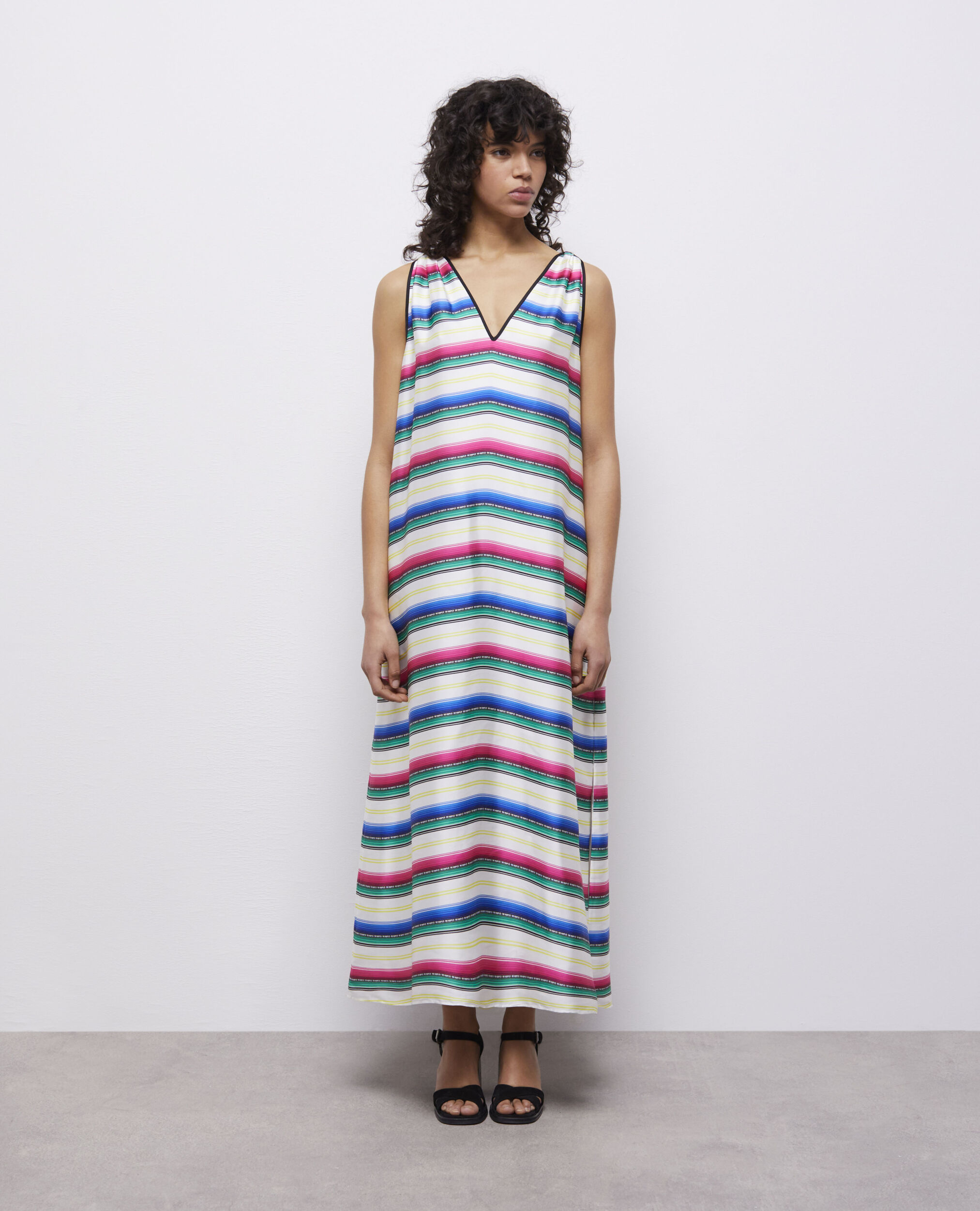 Long dress printed hotsell