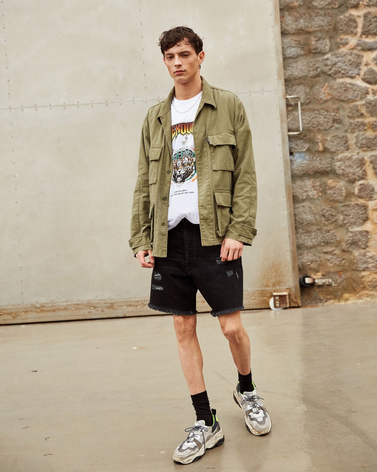Ripped black denim shorts, BLACK WASHED, hi-res image number null