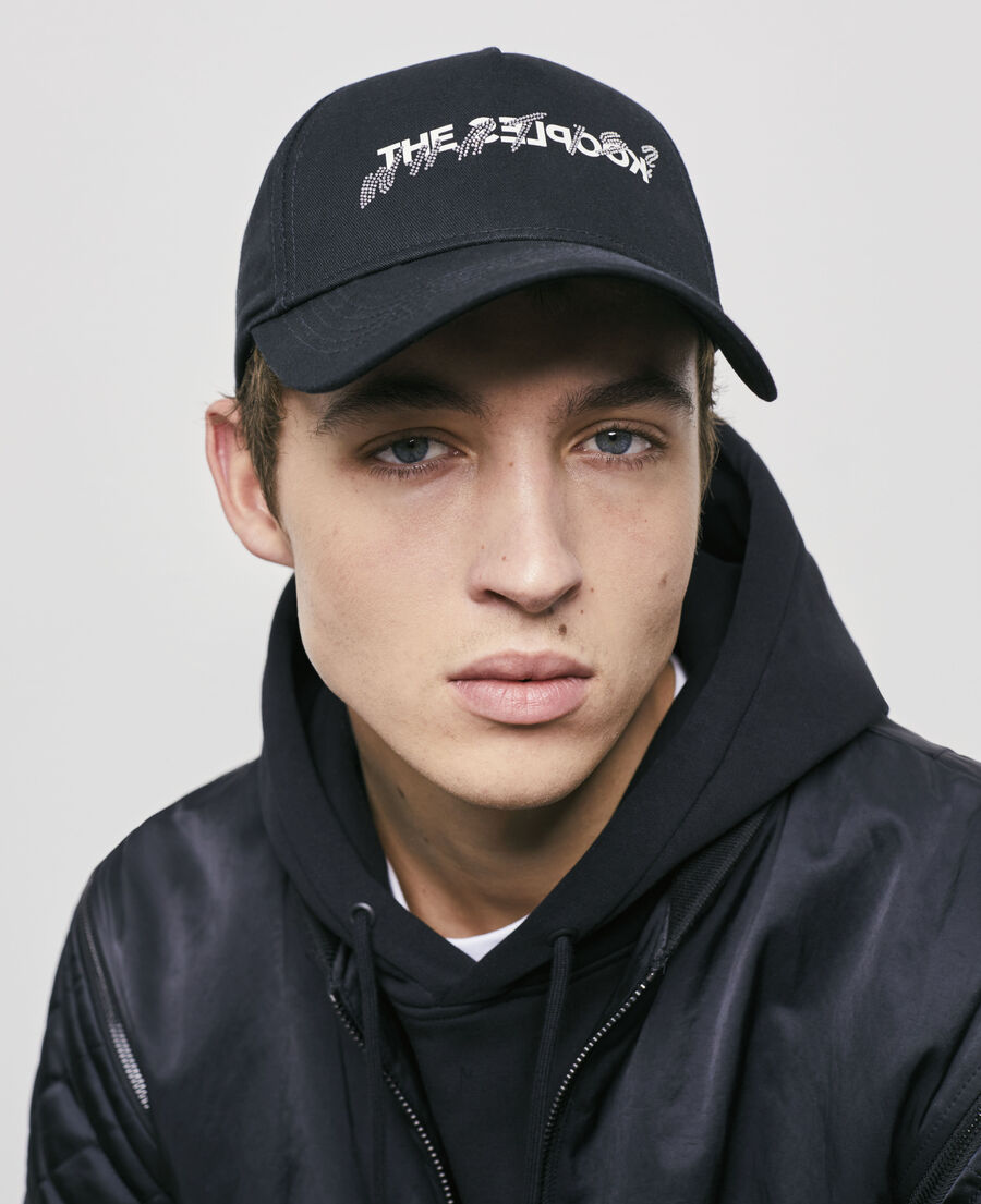 what is cap with rhinestones