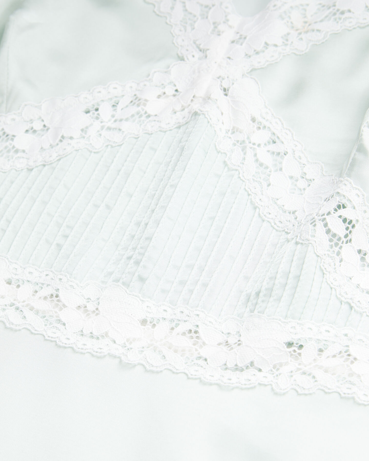 Robe longue vert clair avec détails en dentelle, OCEAN, hi-res image number null