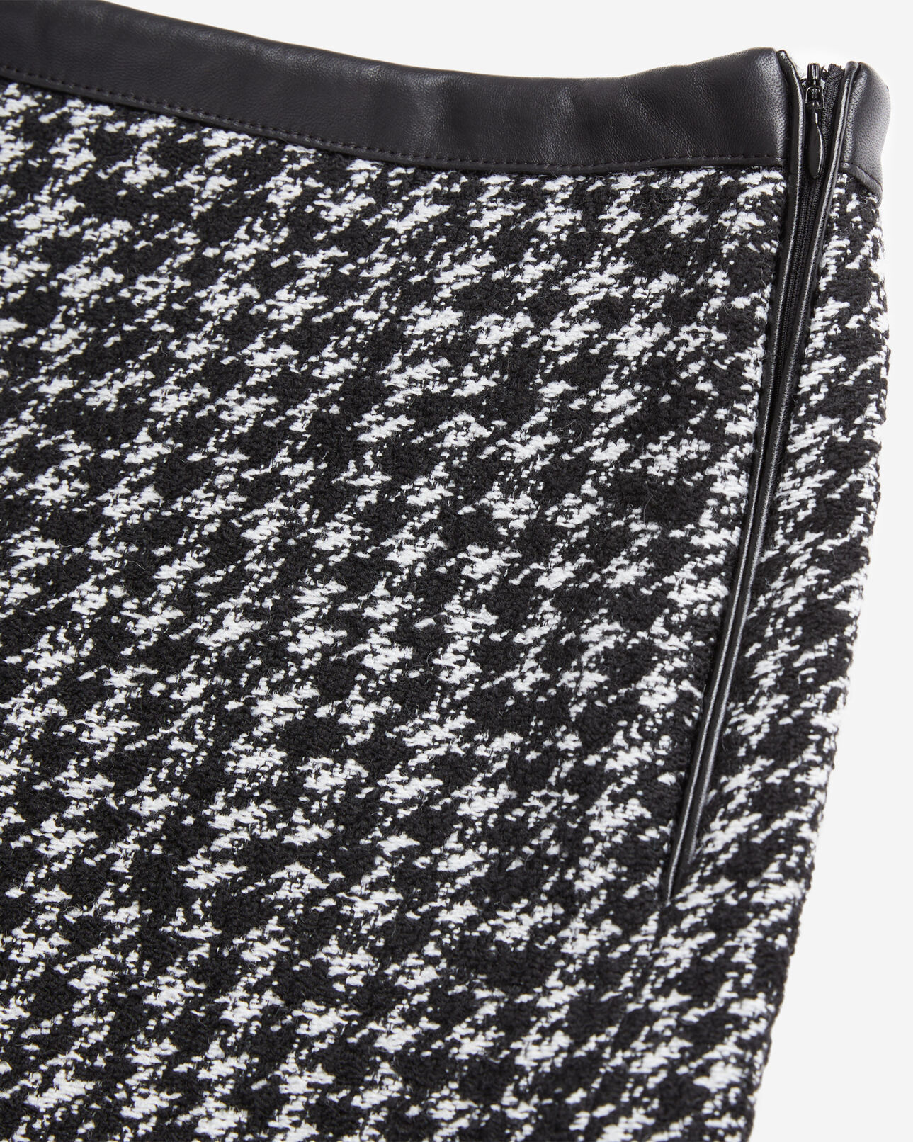 The Kooples WOMEN BLACK WHITE black tweed shorts