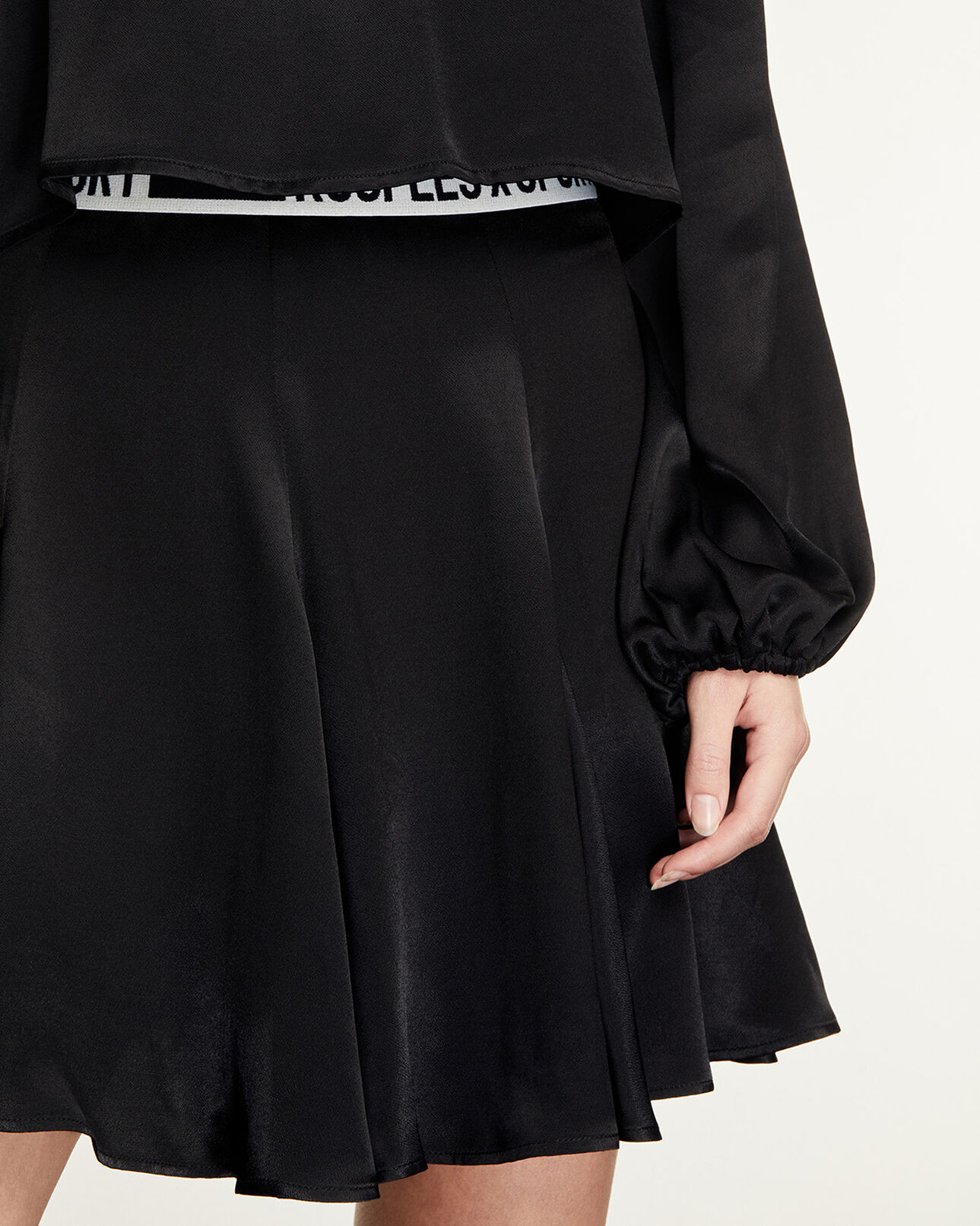 The Kooples FEMME BLACK top fluide noir à bande logo blanche