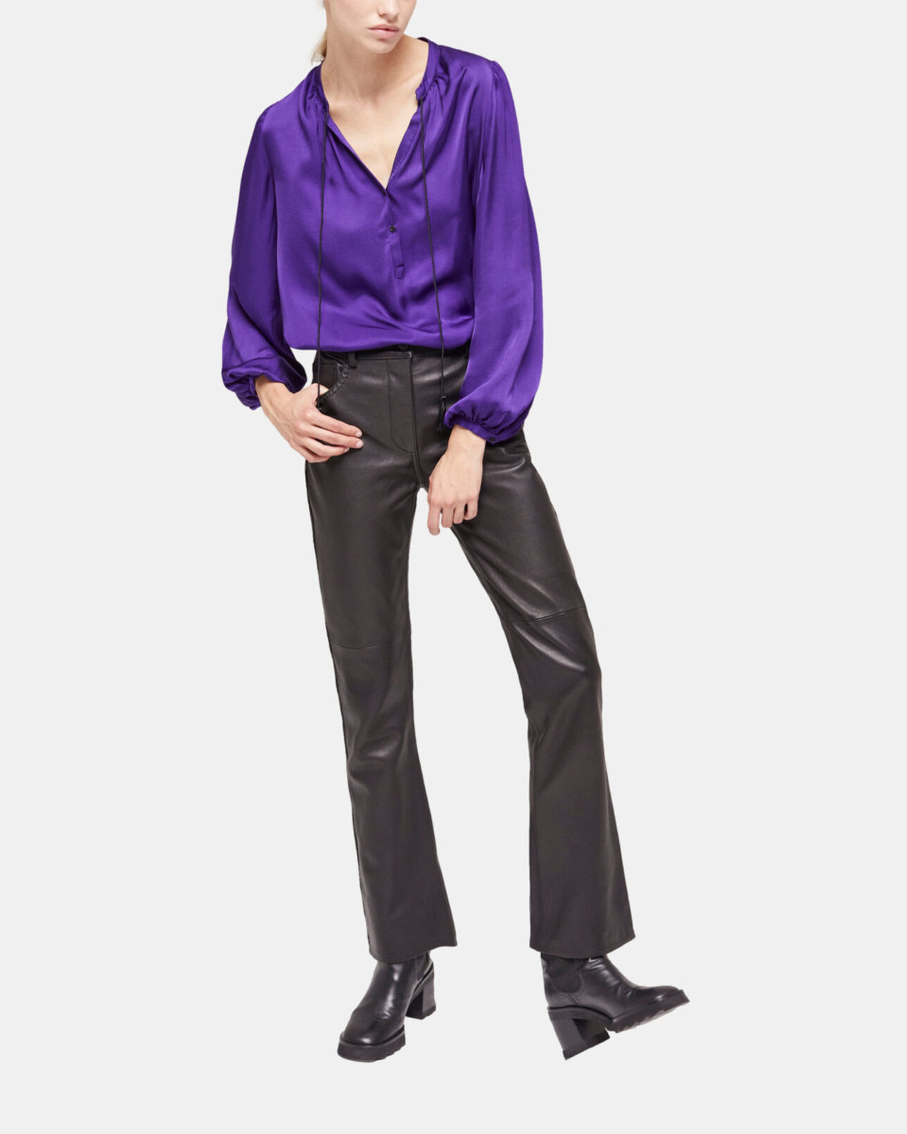 The Kooples FEMME BLACK pantalon en cuir à studs noir