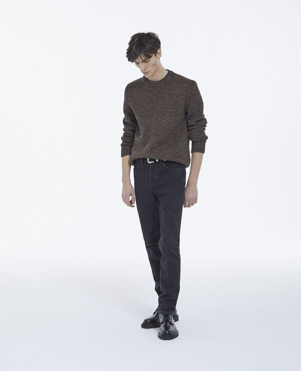 wool sweater with crew neck