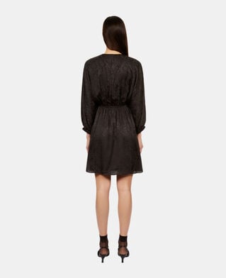 The Kooples DAMEN BLACK schwarzes kurzes jacquardkleid in pythonoptik mit drapierung