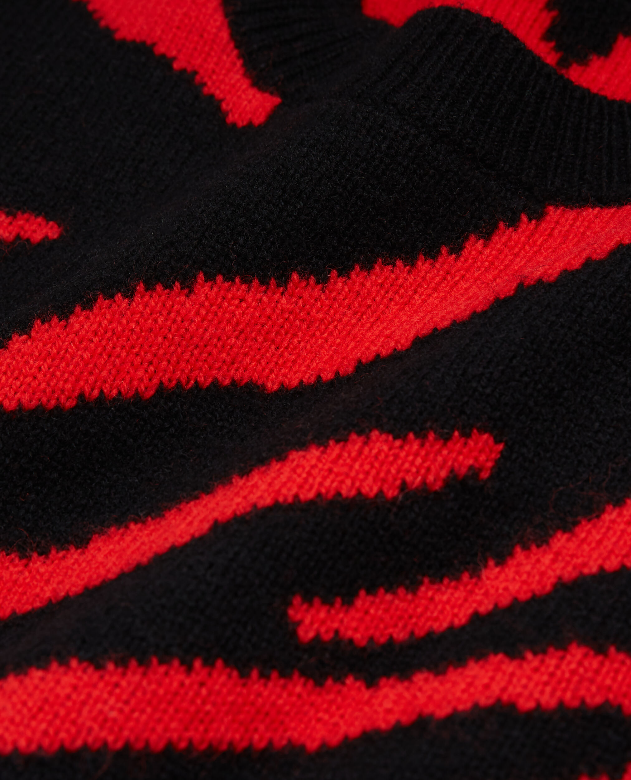 Pull en laine imprimé rouge, BLACK - RED, hi-res image number null