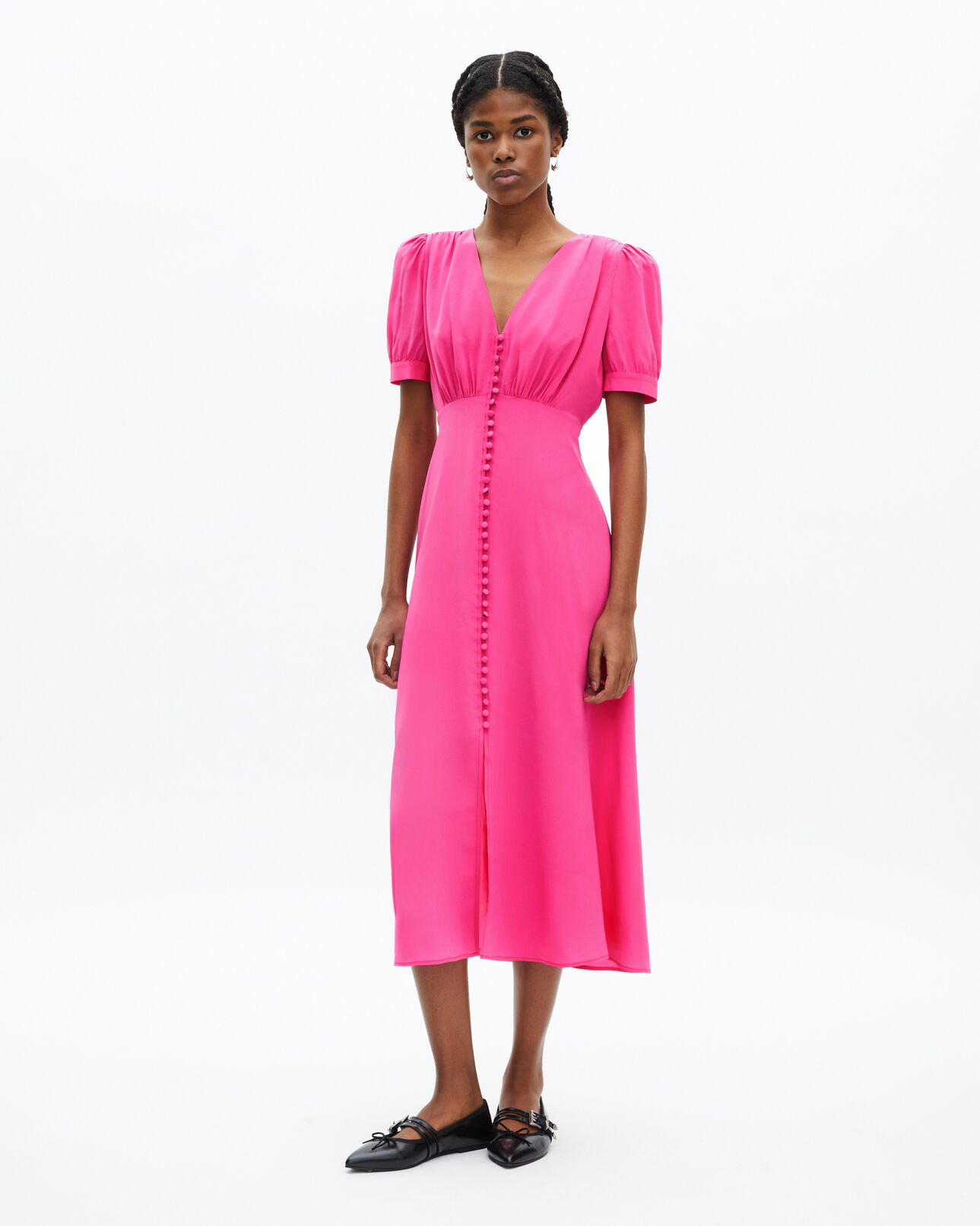 The Kooples FEMME FUSHIA robe longue avec boutonnage en soie rose