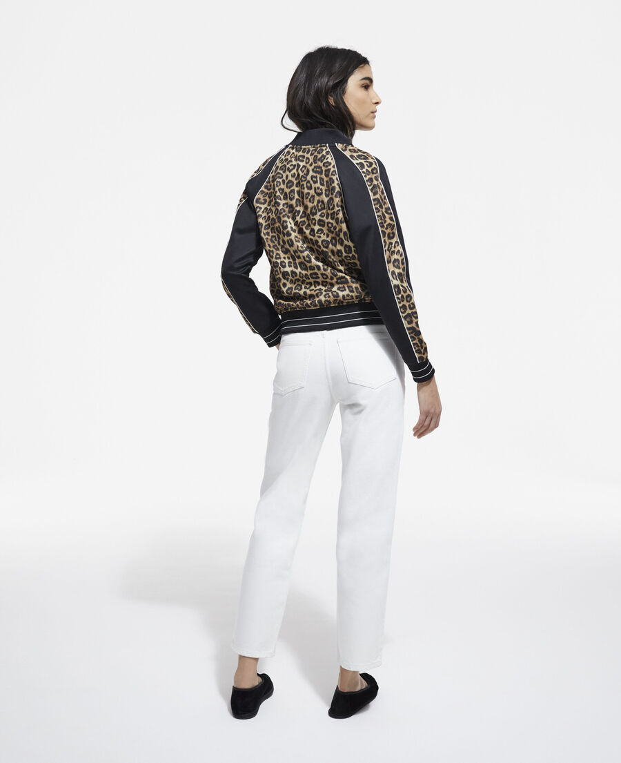 sweatshirt mit reißverschluss und leopardenmuster